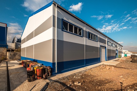 Здание обслуживания тяжелой техники "Артель Старателей Юг"